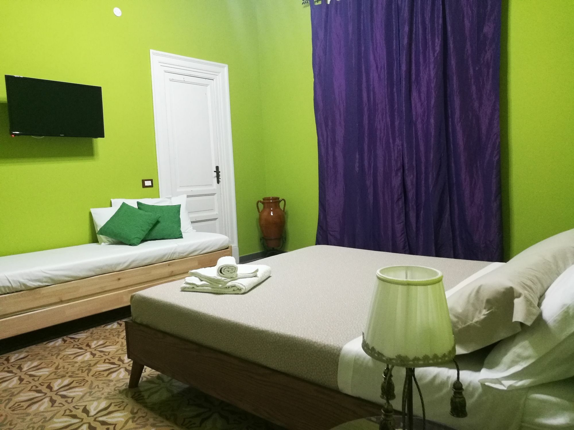Bed and Breakfast Volturno 106 Palermo Zewnętrze zdjęcie